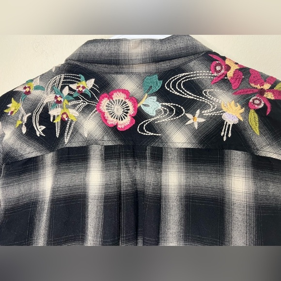 Johnny Was LANI PAINTERS SMOCK TUNIC Retails 260.00 - Picture 8 of 9